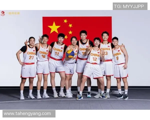 中国女篮勇战加美队全力争胜展现巾帼风采与篮球魅力